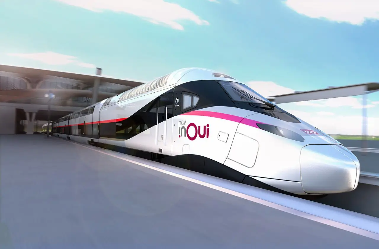 Image d'un tgv Sncf Oui-Go en départ de Paris pour le prochain Vapexpo Paris